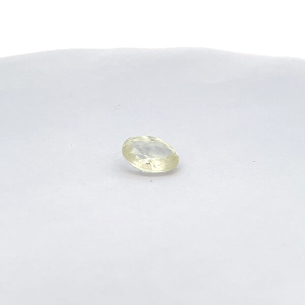 Yellow Sapphire - 7.94 carats